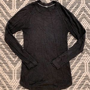 Lululemon Size 2 Knit Sweater Charcoal Grey
